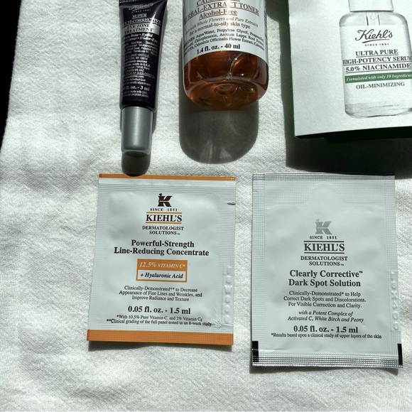KIEHL’S BUNDLE - Picture 4 of 6